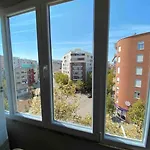 Niko\'S Apartment